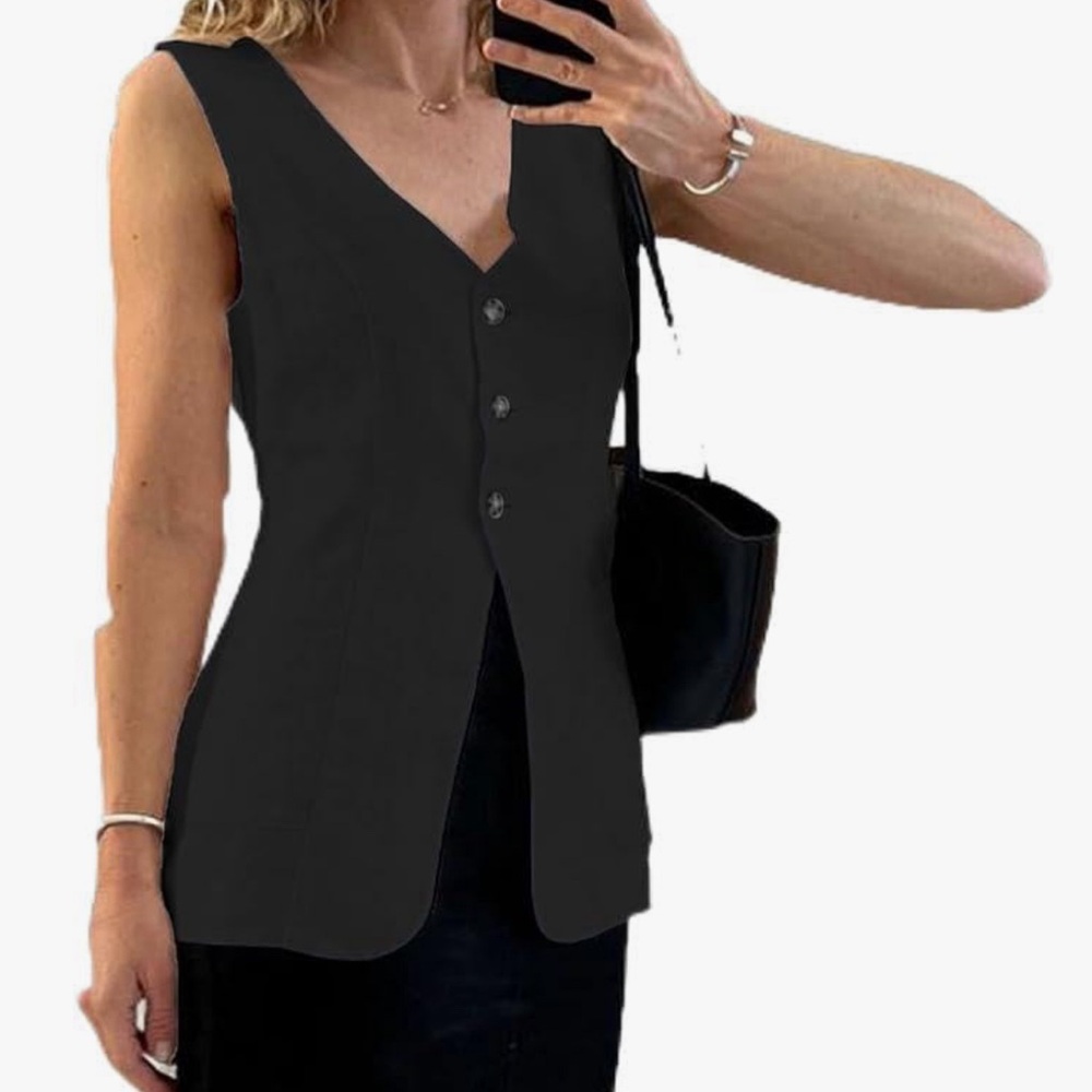 Black vest small